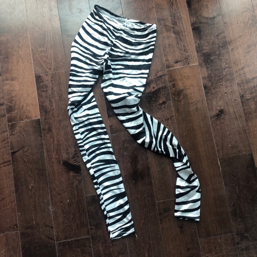 Zebra tights